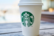 中国人「あれ、フードデリバリーでスタバの容器に自家製のコーヒー入れたらよくね？」←ボロ儲け