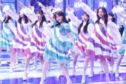 【乃木坂46】本日放送『週刊ナイナイミュージック』「チャンスは平等」パフォーマンス中の新たなショットが公開