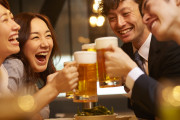女「飲み会でモテたい男はトイレに行く時スマホを置いていけ」