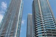 【悲報】これが「タワマン」の未来か…かつては憧れだった「団地型マンション」のヤバすぎる現状