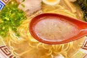 日本式のラーメンとかいう出汁文化が産んだ奇跡