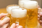 飲み会で予約してた店がハズレだった時の気まずさ