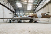 イギリス空軍で活躍した戦略爆撃機「ハンドレページ ヴィクターB」の最後の保存機体、一般公開に向け準備中！