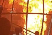 【朝鮮日報】 オートバイの「死のボール」公演で火災…中国のテーマパークが大混乱