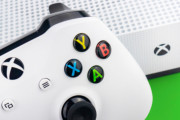 Xboxって遊べばいいハードなのに何で誰も買わねぇんだ？