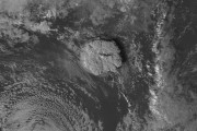 【NASA】研究者「トンガの海底火山噴火の規模は広島型原爆の667発分だった」