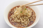 お前らって袋ラーメン作るときどんなトッピング施してるの？