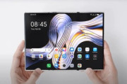 中国･Tecno､三つ折りの折りたたみスマホのコンセプトフォン｢Phantom Ultimate 2｣を発表