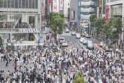 進化止まらない！未来都市東京渋谷を夜散歩♪2020年秋「地球上で最もきちんとした人たちだ」「日本はカラフルで美しい！」海外の反応