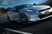 【画像】「NISSAN GT-R」2025年モデルを発表ｷﾀ━━━━(ﾟ∀ﾟ)━━━━!!