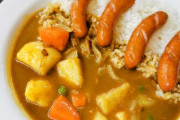 ココイチのソーセージ(4本)カレーの値段がこちらｗｗｗｗｗ