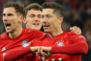 バイエルン、シャルケを5-0粉砕！首位ライプツィヒと勝ち点1差に（関連まとめ）
