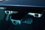 一般道の自動運転をスバルが実用化へ！歩行者・信号をＡＩが識別