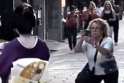 京都の観光客が失礼すぎる動画が話題に。これはうざすぎるｗｗｗｗ