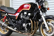 こういうCB750のバイクを買おうとしてるんだけど