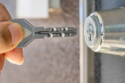 【画像】家の鍵がコレのやつ、ヤバいぞｗｗｗｗｗｗｗｗ
