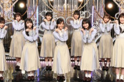 【乃木坂46】年長組も似合ってる！新制服集合写真公開！『高校生クイズ』相変わらずV出来てない人が…