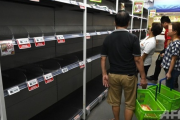 【画像】 シンガポールがパニック、スーパーから商品が消えるｗｗｗｗｗｗｗ