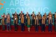 APEC集合写真、石破不在の理由　フジモリ氏の墓参りしてたら渋滞に巻き込まれて間に合わなかった・・・