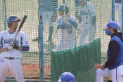【朗報】石井琢朗コーチ、めちゃくちゃ働きまくる