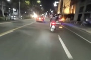 【痛い】前を見ない運転のバイク乗りが起こした事故の映像が(@_@;)
