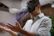 【画像】最新VRマシン「Oculus Quest」がヤバい。指の動きをトラッキングしてコントローラ不要に