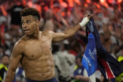 【動画】フランスサッカー、新たな若き化け物選手が誕生する