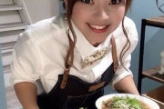 【画像】このラーメン屋の女の子店員可愛すぎてリピート続出！