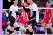 【パリ五輪】バレーボール男子日本代表は米国に敗れるも　意地の1セット奪取で2大会連続の準々決勝進出決定！