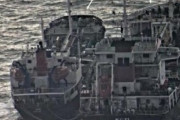 【米国】「韓国のタンカー2隻が中国経由で北朝鮮に入ったぞ！」 国連制裁違反の可能性