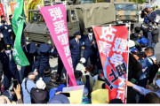 【沖縄】「ミサイル配備するな！こっちが1発撃ったら何百発も返ってくる！」 沖縄のうるま市民、自衛隊の邪魔をする