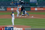 大谷翔平、第1打席で俊足生かし内野安打！6試合連続安打マーク！