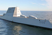 10年掛かっても完成しないズムウォルト級駆逐艦、極超音速ミサイル運用艦に改装？