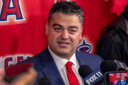 エンゼルスGM、大谷翔平抜けるも「私は楽観してる。優勝争いできると思う」