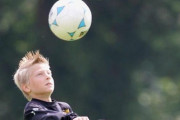 【プレミアリーグ】ヘディング練習は「週10回のみ」と勧告