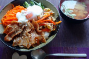 ビビンバ丼って丼界だと上位に位置するよな
