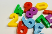 【悲報】子供「5+3=7」 ママさん「色に騙されないで」