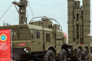 インドとロシアの国防相、S-400防空ミサイルシステムの供給、Su-30MKI戦闘機の改修を協議！
