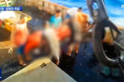 【非道？水葬？】中国漁船がインドネシア人船員の遺体を海に投げ入れ