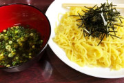 「ざるラーメン」「冷やしつけ麺」←これ