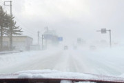 雪が降らない地域の人「ホワイトアウトってこんなもんやろ？見えづらいなぁ」 現地民「は？何いってんの？？？」