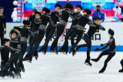 羽生結弦の4回転アクセル連続写真！  …撮影・小海途 良幹… スポニチ Sponichi Annex