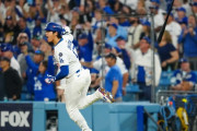 【海外の反応】大谷翔平選手が５３試合ぶりに復活のホームランを打って海外ファンが大喜び！！！【速報】