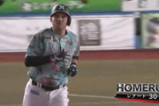 GIF画像　レアード第30号2ランホームラン！ロッテでは14年ぶりの30本到達！！