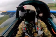 海外　ウクライナ軍、激戦地セベロドネツクから撤退！（Su-25のコックピット映像）