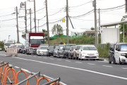 川崎・東扇島の「路駐天国」が物議、市が再三注意も駐車禁止場所なのに特殊事情で「違反切符切れない」