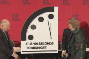人類最後の日までの残り時間を象徴的に示す「終末時計」 残り1分40秒に…これまでで最短！