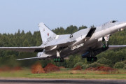 ロシアが長距離爆撃機TU-22M3「バックファイア」を投入か…南東部マリウポリへの空爆で！