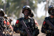 ミャンマー中部で少数民族解放軍が国軍施設など5ヶ所を一斉襲撃…兵士や警官ら計15人を殺害！