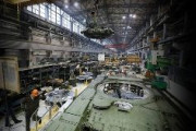 【速報】ロシアの戦車製造工場が操業を停止、貿易が停止し海外製部品の入手が途絶したため